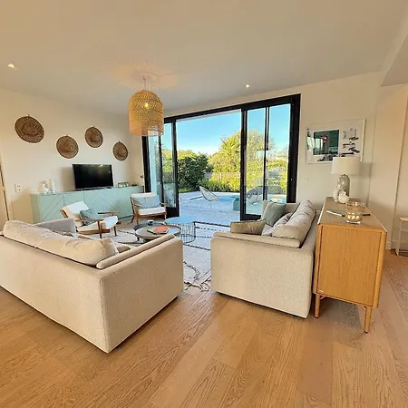 Azalee Villa